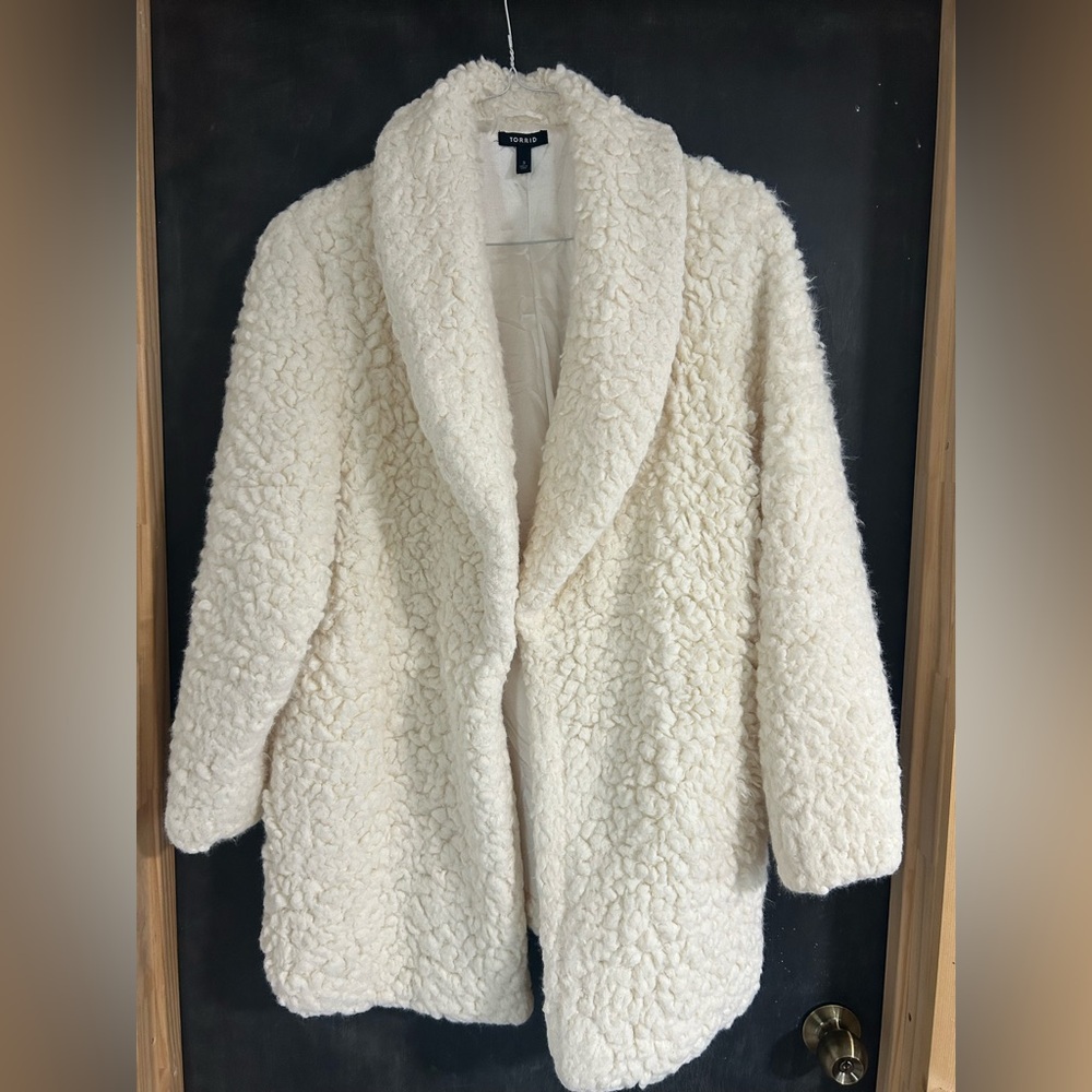 Torrid Cream Teddy Jacket - Picture 1 of 4